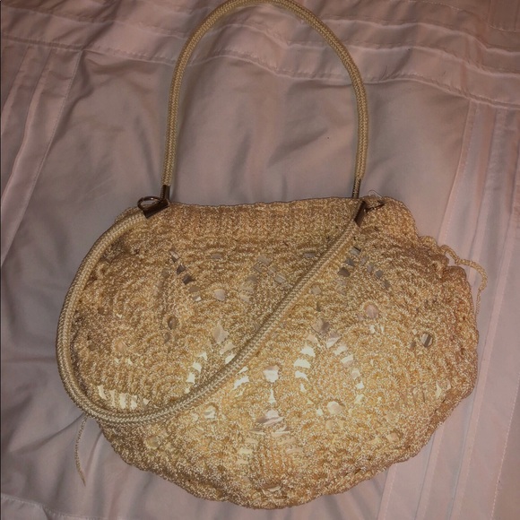 Almost Half Strawberry 🍓 shaped Bag - Picture 2 of 3